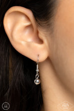 Load image into Gallery viewer, Lost On The Wind - Black