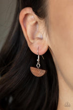 Load image into Gallery viewer, Homespun Stylist - Brown