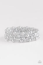 Load image into Gallery viewer, Classic Confidence - Silver
